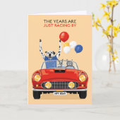 Huisdieren in Sportwagen Jaren Racen Door Wenskaar Kaart (Gele Bloem)