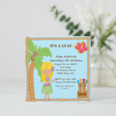 Hula Blonde Girl Luau Square Birthday Uitnodiging (Staand voorkant)