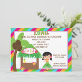 Hula Girl Tiki Hut Bright Birthday Uitnodiging (Staand voorkant)