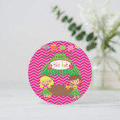 Hula Girls Tiki Hut Round Luau Birthday Uitnodigin Kaart (Staand voorkant)