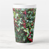 Hulstbladeren en -bessen latte mok (Voorkant)