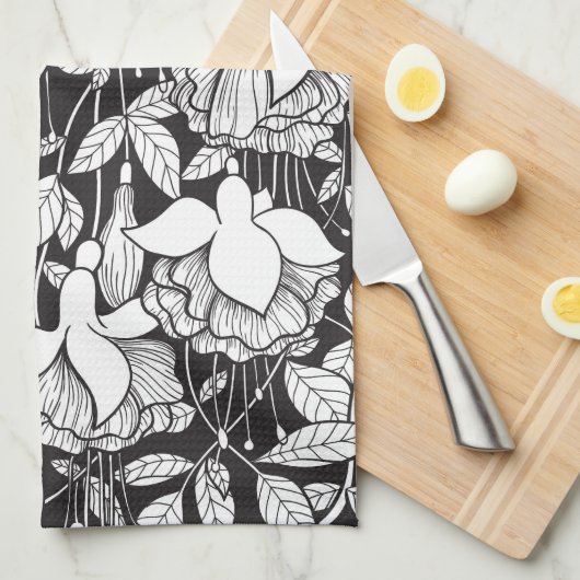 Hummingbird and fuchsia theedoek (Quarter Fold)