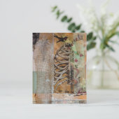 Hummingbird and ribcage mixed media collage briefkaart (Staand voorkant)