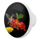 Hummingbird and Zinnia Flowers Ceramic Knob. Keramische Knop (Rechts)