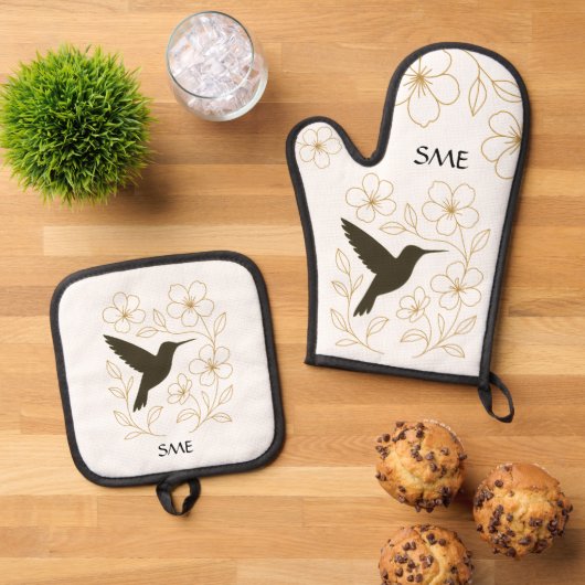 Hummingbird Botanical Personalized Kitchen Ovenwant & Pannenlap Set (Top down)