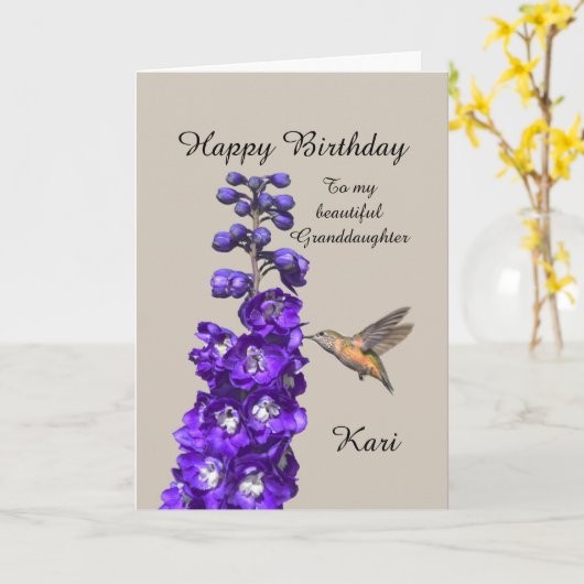 Hummingbird Happy Birthday Granddaughter, Kari Kaart (Gele Bloem)