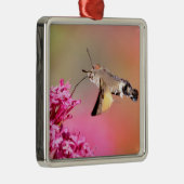 Hummingbird Hawk-moth-vlinder tijdens de vlucht Metalen Ornament (Rechts)