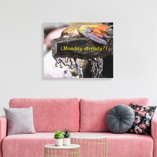 Hummingbird Laing in Water Canvas Afdruk (Insitu (Woonkamer))