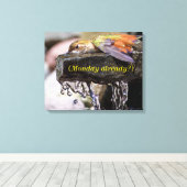 Hummingbird Laing in Water Canvas Afdruk (Insitu (Houten vloer))