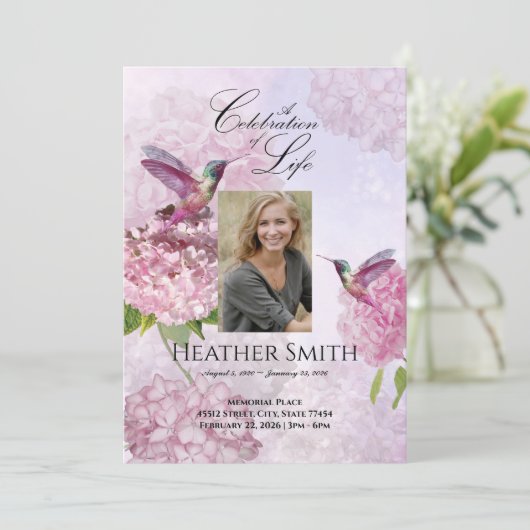Hummingbird Pink Hydrangeas Celebration of Life Kaart (Staand voorkant)