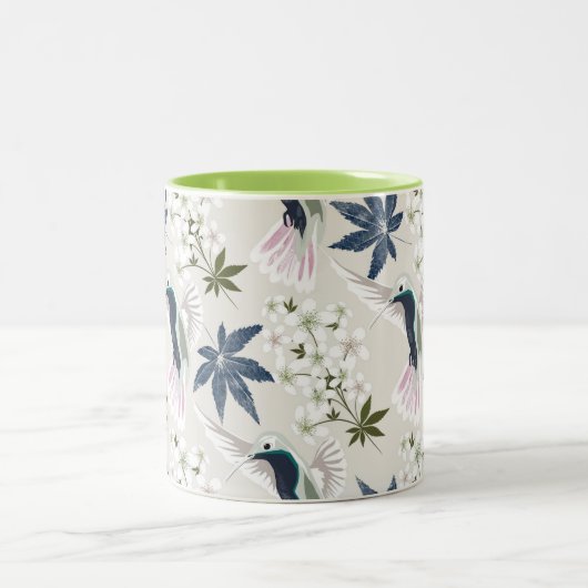 Hummingvogels en witte bloemen. tweekleurige koffiemok (Center)