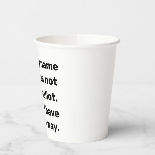 Humor 2024 papieren bekers (Links)