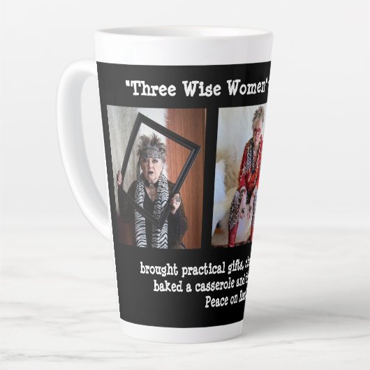 Humoristische Drie Wijze Vrouwen met Kerstmis Latte Mok (Linkerhoek)