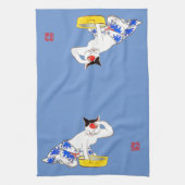 Humoristische Japanse Kat Bathing I Theedoek (Verticaal)