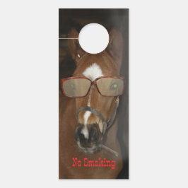 Humoristische Paardenveulen Roken Sigaar Deur Knop Deurhanger