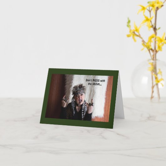 Humoureus Don't Mess met de Ierse Kaart (Gele Bloem)