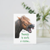 Humoureus paard:  Schoonheid is zo'n vloek Briefkaart (Staand voorkant)