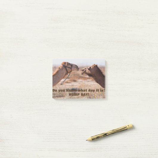 Hump Day-kamels Post-it® Notes (Op bureau)