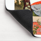 Humpty Dumpty zat op een muur in Wonderland Muismat (Hoek)