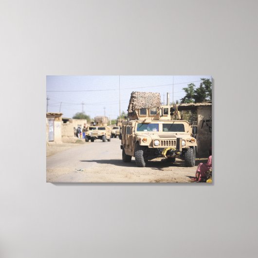 Humvee's gedrag beveiliging tijdens een patrouille canvas afdruk (Voorkant)