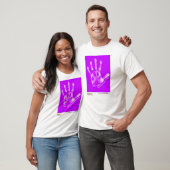 "Hun leven ligt in onze handen" van Michelle Cox T-shirt (Unisex)