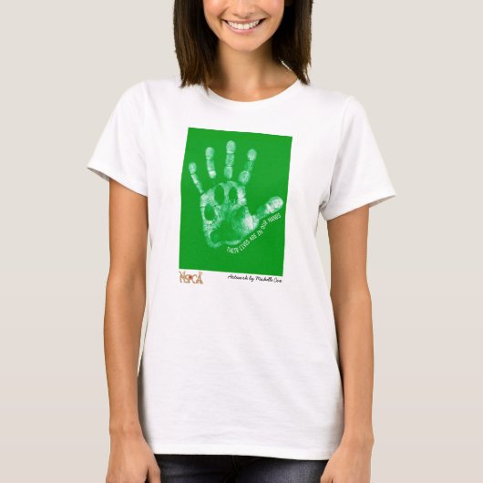 "Hun leven ligt in onze handen" van Michelle Cox T-shirt (Voorkant)