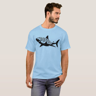 Hungry Great White Shark Cool Hanger Shark Jaws T-shirt