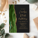 Hunter Green Gold Agate Slate Script 21st Birthday Kaart<br><div class="desc">De linkerrand van deze elegante,  moderne verjaardagsfeestelijke uitnodiging is voorzien van een jager groene waterverf aan de rand van een gouden faux glitter. De aanpasbare tekst combineert een goudkleurig script en maakt serif lettertypen op een zwarte leisteenachtergrond. De achterzijde is voorzien van een bijpassend groen en goudvormig ontwerp.</div>