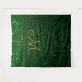 Hunter Green Gold Monogram Weddenschap Foto Booth Wandkleed (Voorkant (horizontaal))