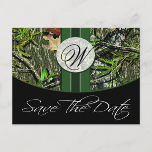 Hunter Green Monogram Camo Wedding Bewaar de datum Aankondigingskaart