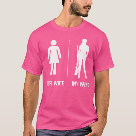 Hunter Rifle Funny Husband Pistool T-shirt (Voorkant)