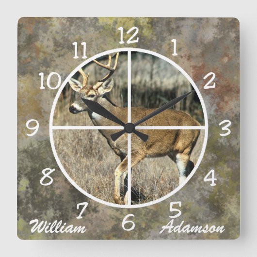 Hunters Clock Deer in Crosshairs personaliseren Vierkante Klok (Voorkant)