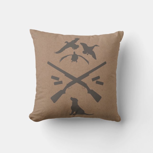 Hunting Emblem Pillow | {Eenden & Shotgun} Kussen (Voorkant)