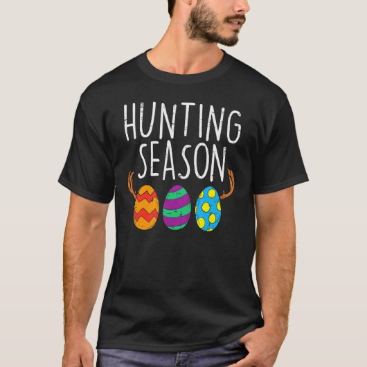 Hunting Season Eggs Deer Funny Easter Day Egg Hunt T-shirt (Voorkant)