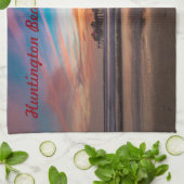 Huntington Beach Pier bij zonsondergang Theedoek (Gevouwen)