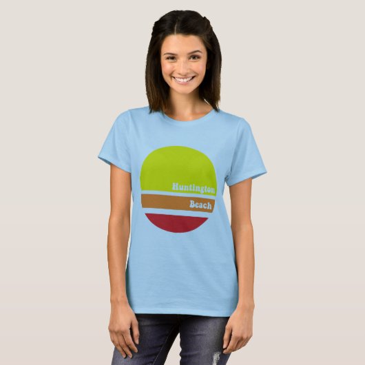 Huntington Beach retro T-shirt. T-shirt (Voorkant volledig)