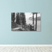 Huntington Lake, Californië-Uitzicht van Road Canvas Afdruk (Insitu (Houten vloer))