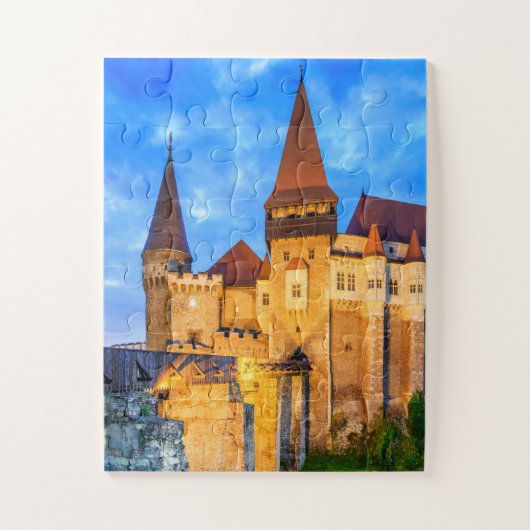 Hunyad Castle - Corvin's Castle in Hunedoara. Legpuzzel (Verticaal)