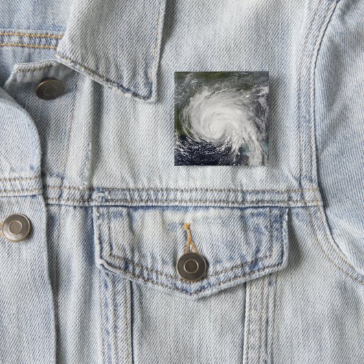 Hurricane Dennis Vierkante Button 5,1 Cm (In situ)