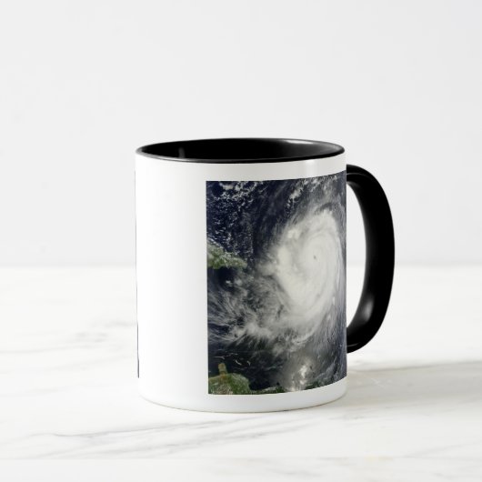 Hurricane Earl Mok (Voorkant rechts)