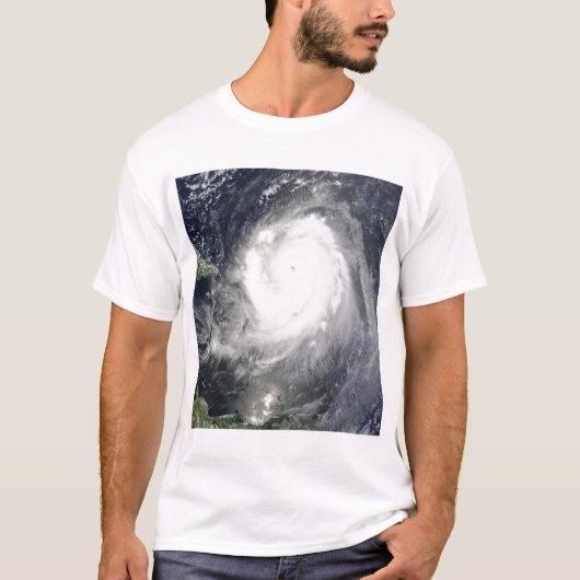 Hurricane Earl T-shirt (Voorkant)