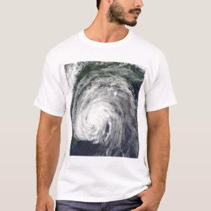 Hurricane Earl van de Mid-Atlantische Oceaan T-shirt