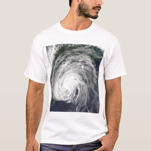 Hurricane Earl van de Mid-Atlantische Oceaan T-shirt (Voorkant)