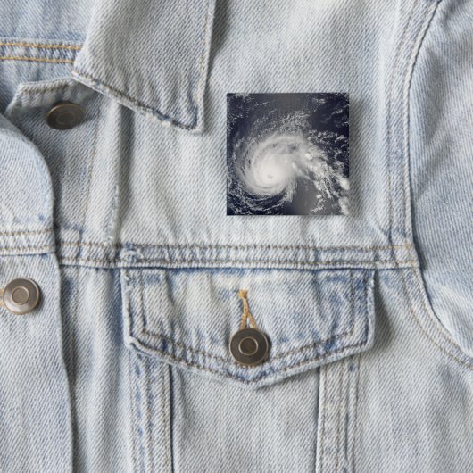 Hurricane Flossie Vierkante Button 5,1 Cm (In situ)