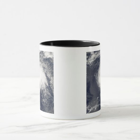 Hurricane Gordon Mok (Midden)