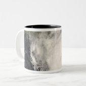 Hurricane Gustav Tweekleurige Koffiemok (Voorkant links)