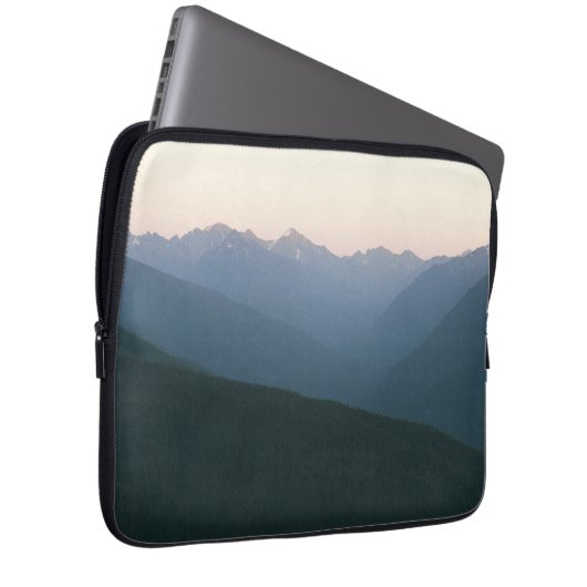 Hurricane Ridge Laptop Sleeve (Voorkant Rechts)