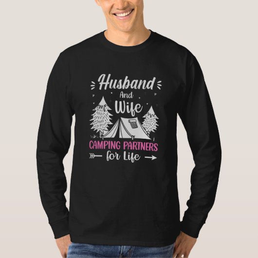 Husband and Wife Camping Partners for Life Camper T-shirt (Voorkant)