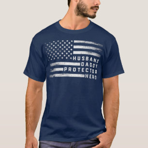 Husband Dad Protector Hero Vaderdag Gift US T-shirt