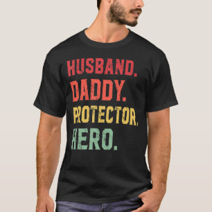 Husband Dad Protector Hero voor papa 2 T-shirt